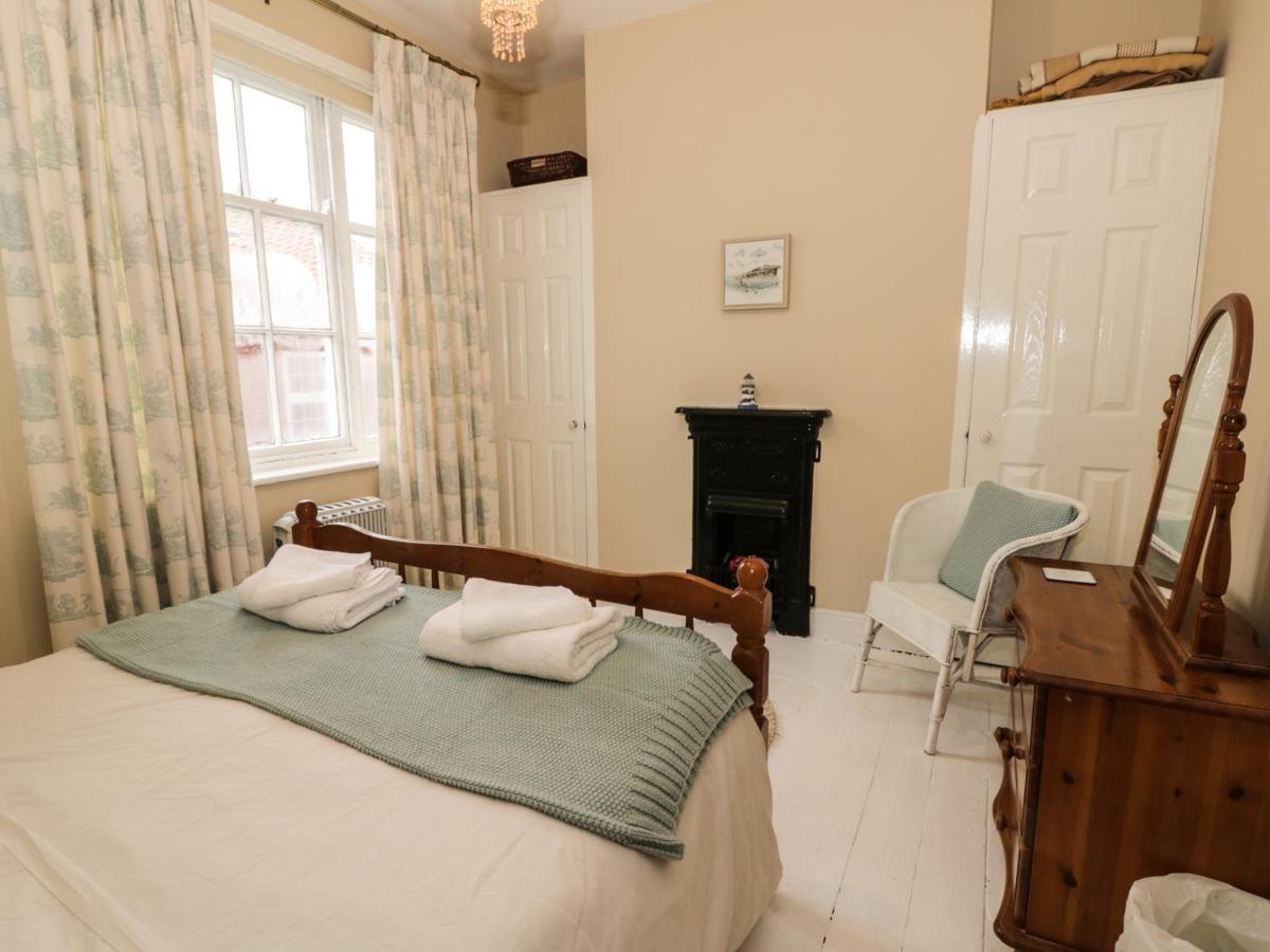 St Mary'S Cottage Скарбъро Екстериор снимка